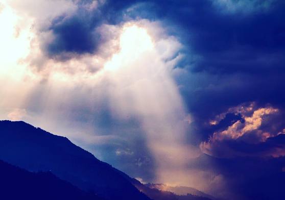 God Dieux Photography ~ Ray of Light Pokhara Nepal